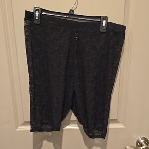 Torrid Black Lace Detail Shorts